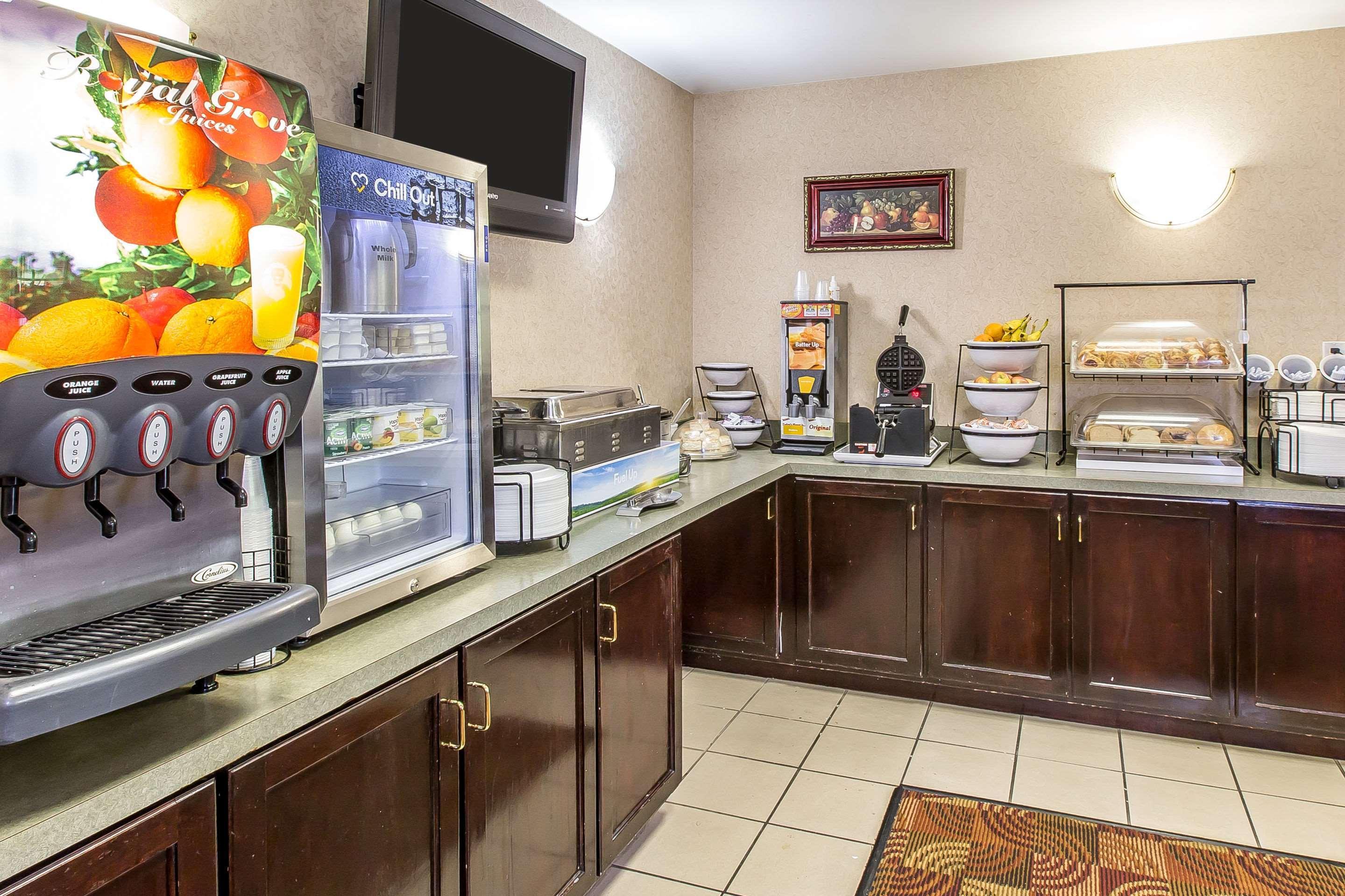 Quality Inn & Suites Montgomery East Carmichael Rd Ngoại thất bức ảnh