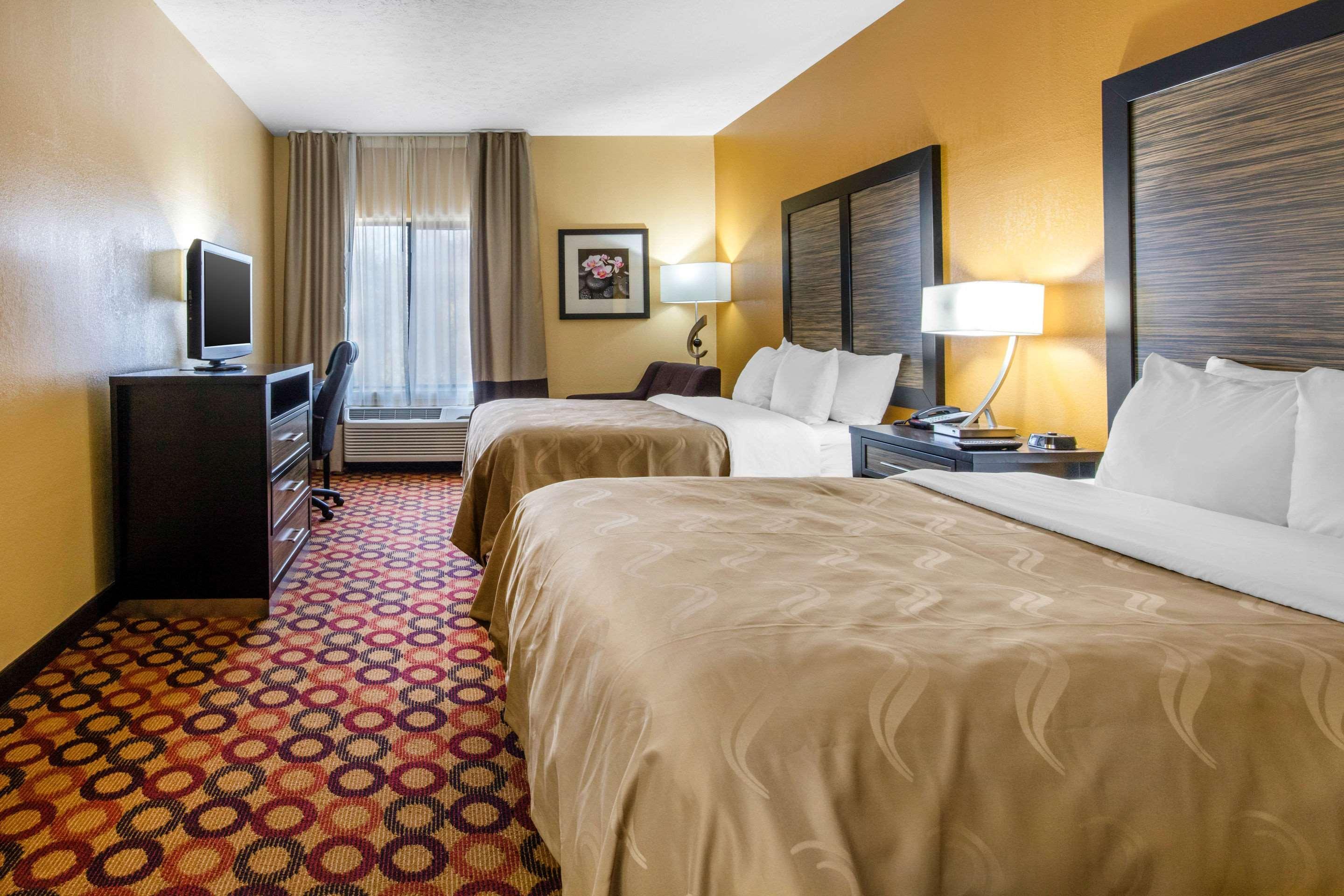 Quality Inn & Suites Montgomery East Carmichael Rd Ngoại thất bức ảnh