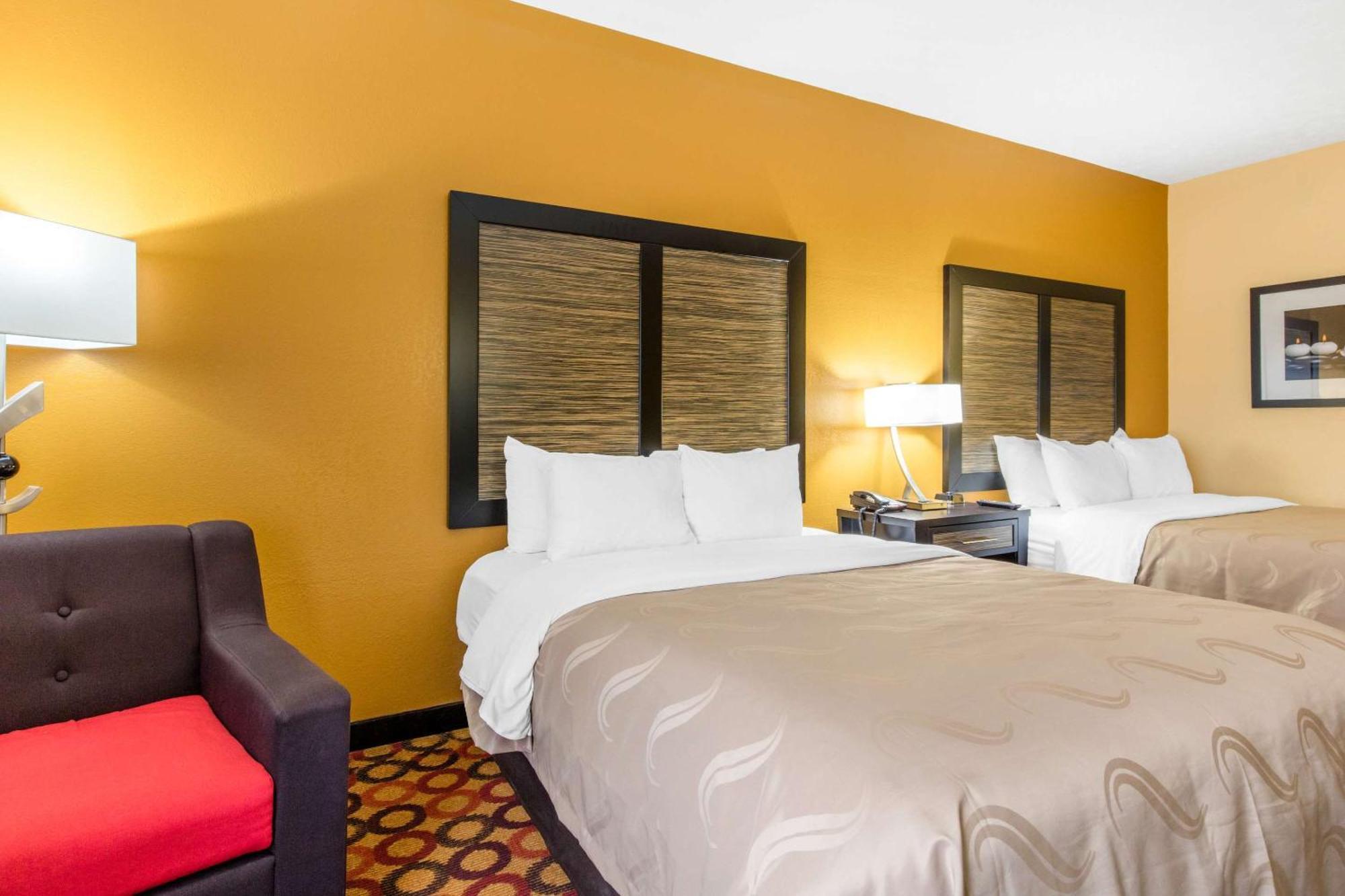 Quality Inn & Suites Montgomery East Carmichael Rd Ngoại thất bức ảnh
