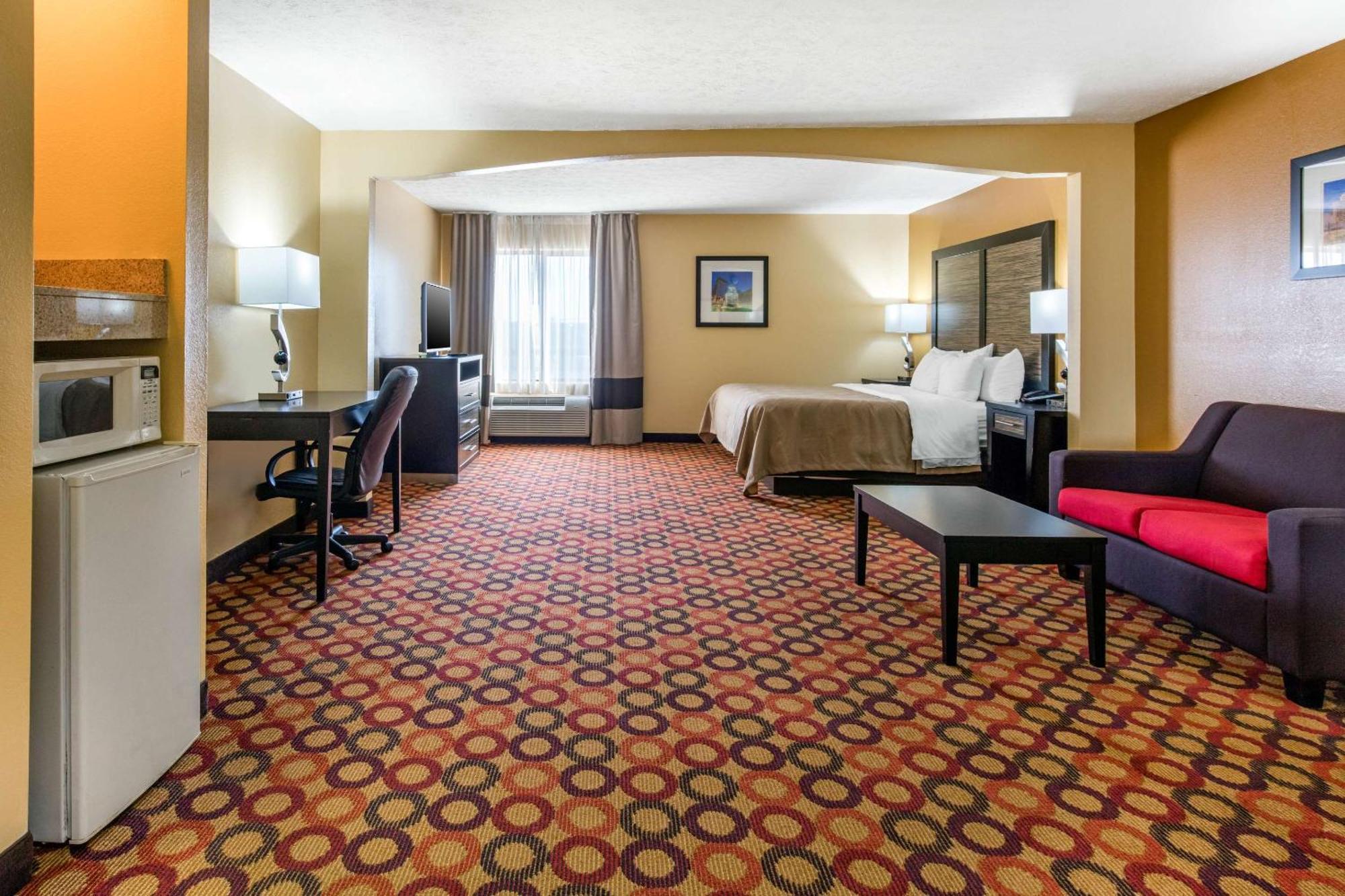 Quality Inn & Suites Montgomery East Carmichael Rd Ngoại thất bức ảnh