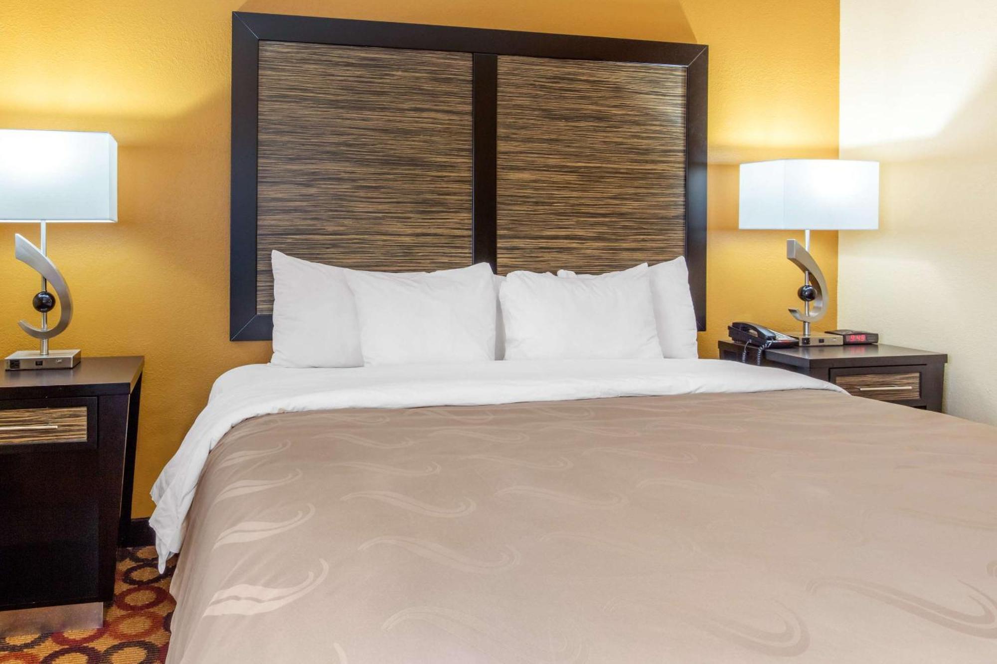 Quality Inn & Suites Montgomery East Carmichael Rd Ngoại thất bức ảnh