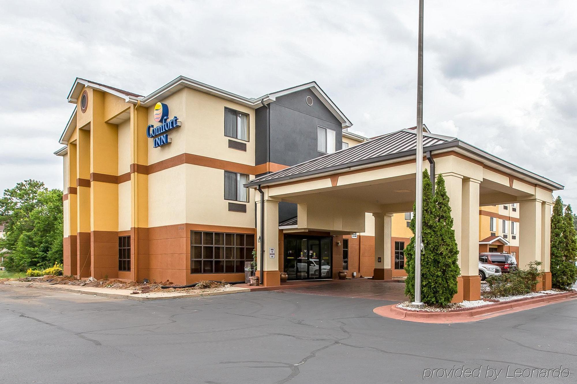 Quality Inn & Suites Montgomery East Carmichael Rd Ngoại thất bức ảnh