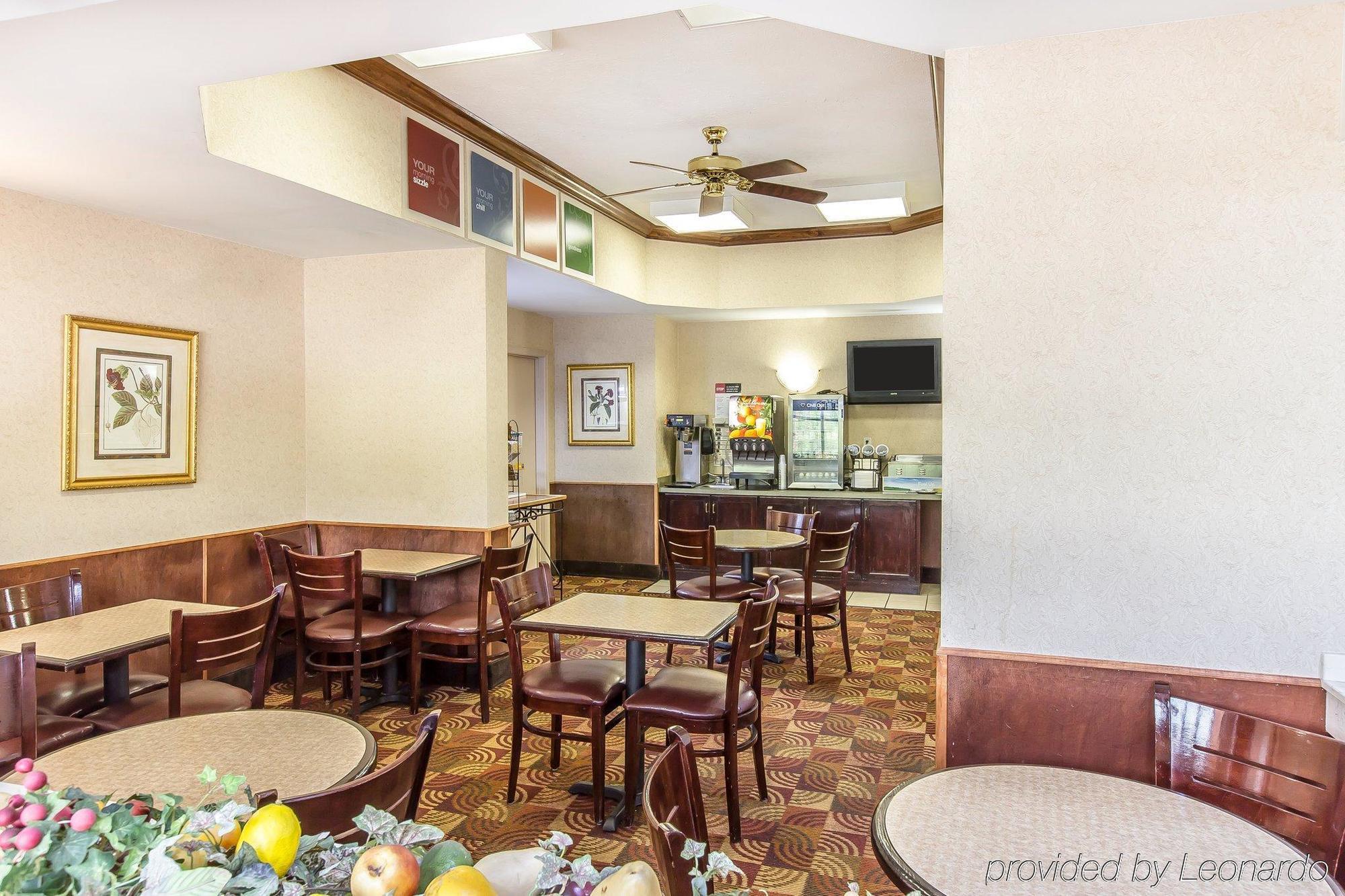 Quality Inn & Suites Montgomery East Carmichael Rd Ngoại thất bức ảnh