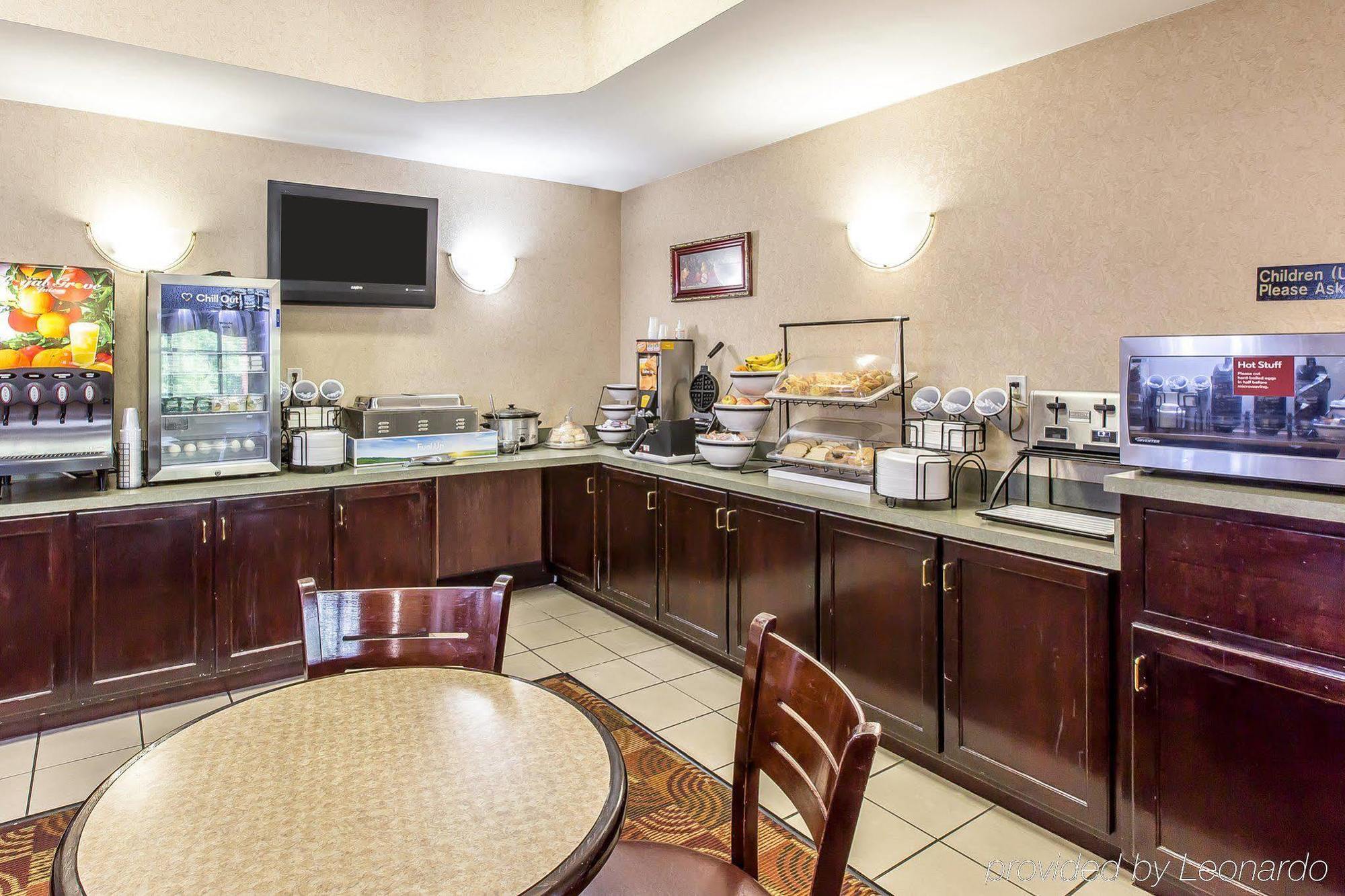 Quality Inn & Suites Montgomery East Carmichael Rd Ngoại thất bức ảnh
