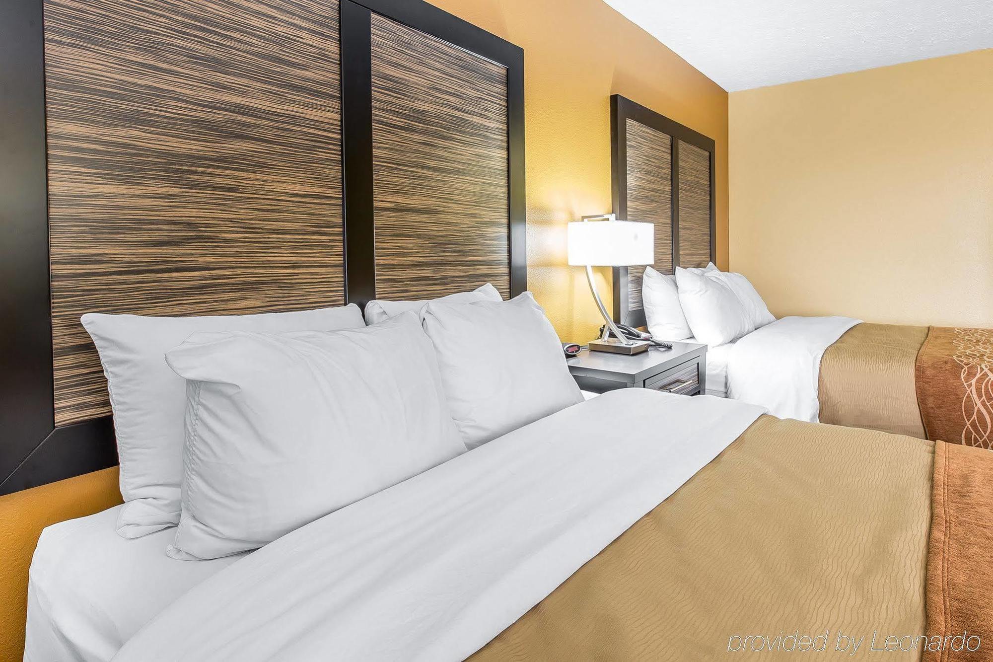 Quality Inn & Suites Montgomery East Carmichael Rd Ngoại thất bức ảnh
