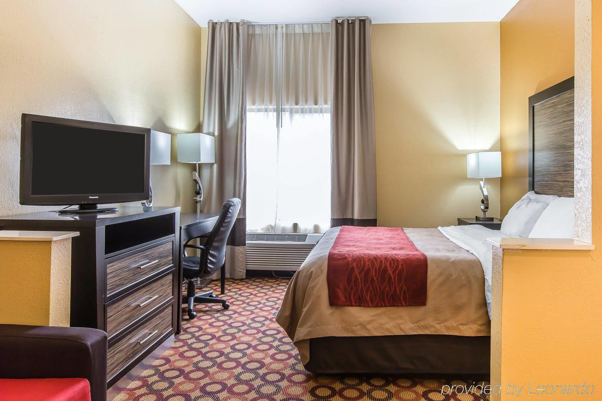 Quality Inn & Suites Montgomery East Carmichael Rd Ngoại thất bức ảnh
